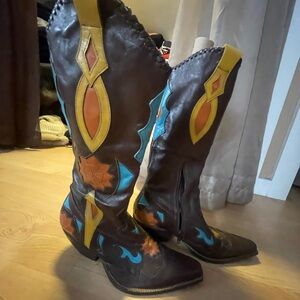 Colorful Western Cowboy Boots